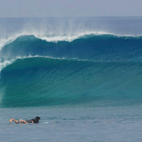 Maldives Waves - Chickens Break 2 | Surfatoll Maldives Surf Trips